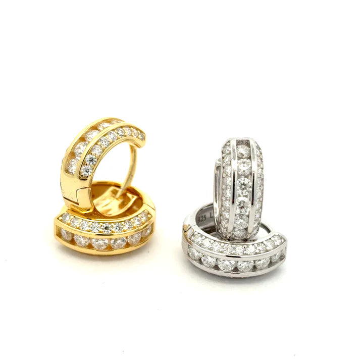 Harper Huggies | Chanel Set Round Moissanite Earrings