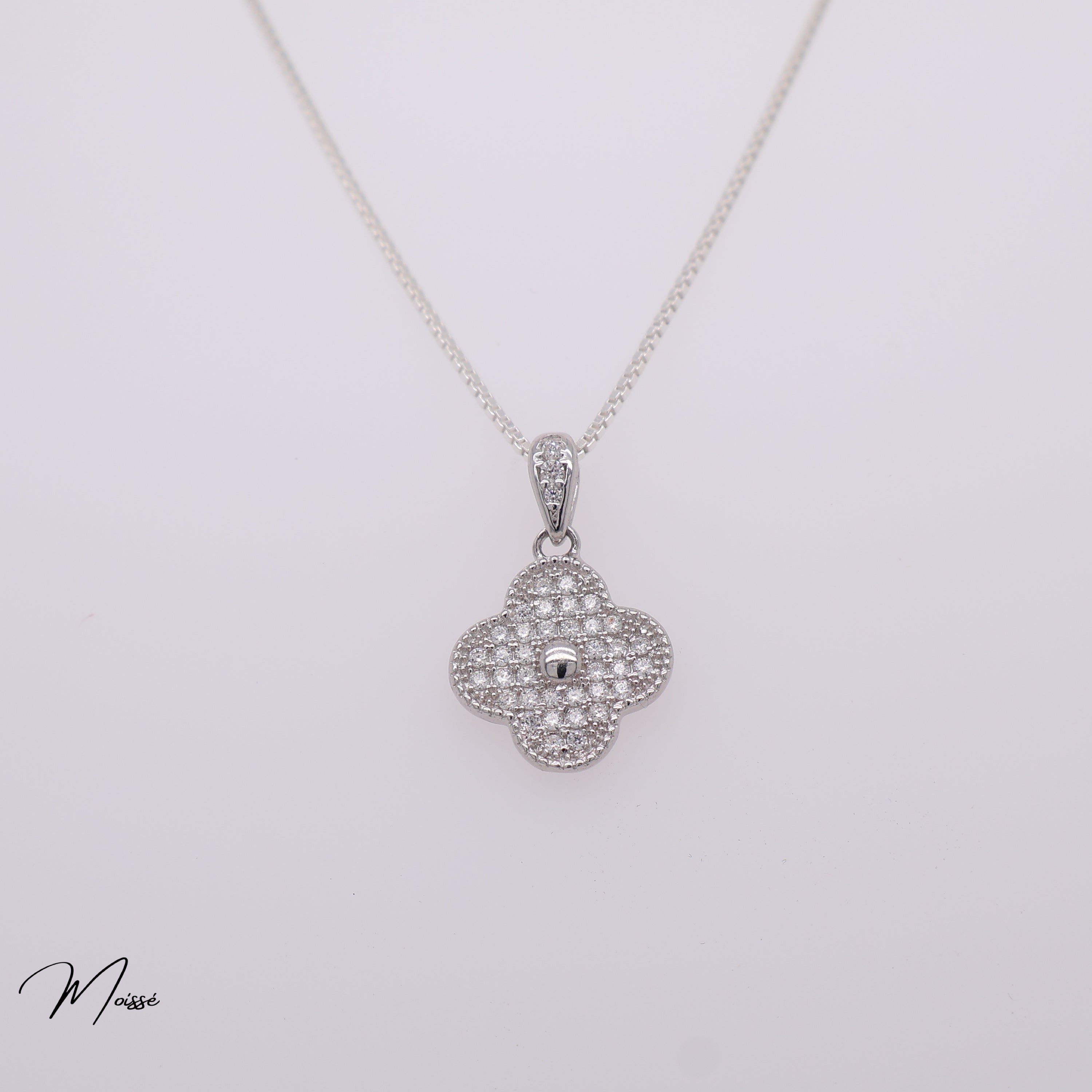 The Flora Pendant | Moissanite Clover Necklace