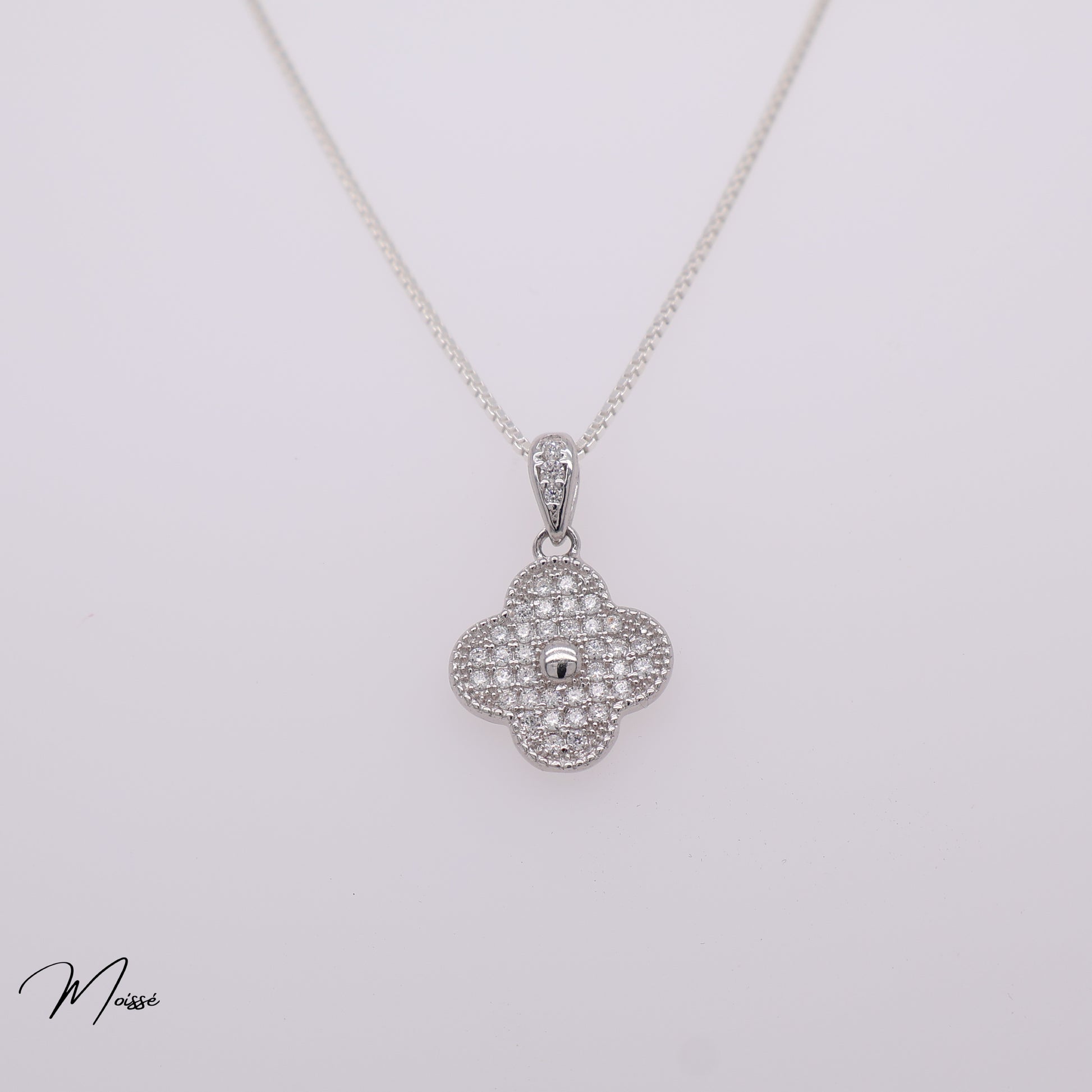 The Flora Pendant | Moissanite Clover Necklace